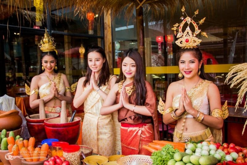 travel groups in thailand