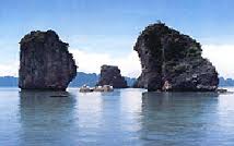 Ba Trai Dao islet in Halong