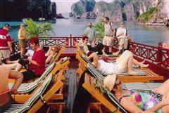 HALONG BAITHO JUNK