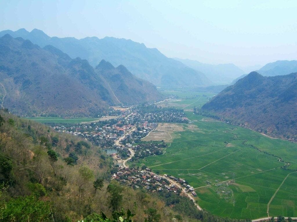Sapa Offroad Motorbike Tour to Lai Chau, Dien Bien, Son La, Mai Chau