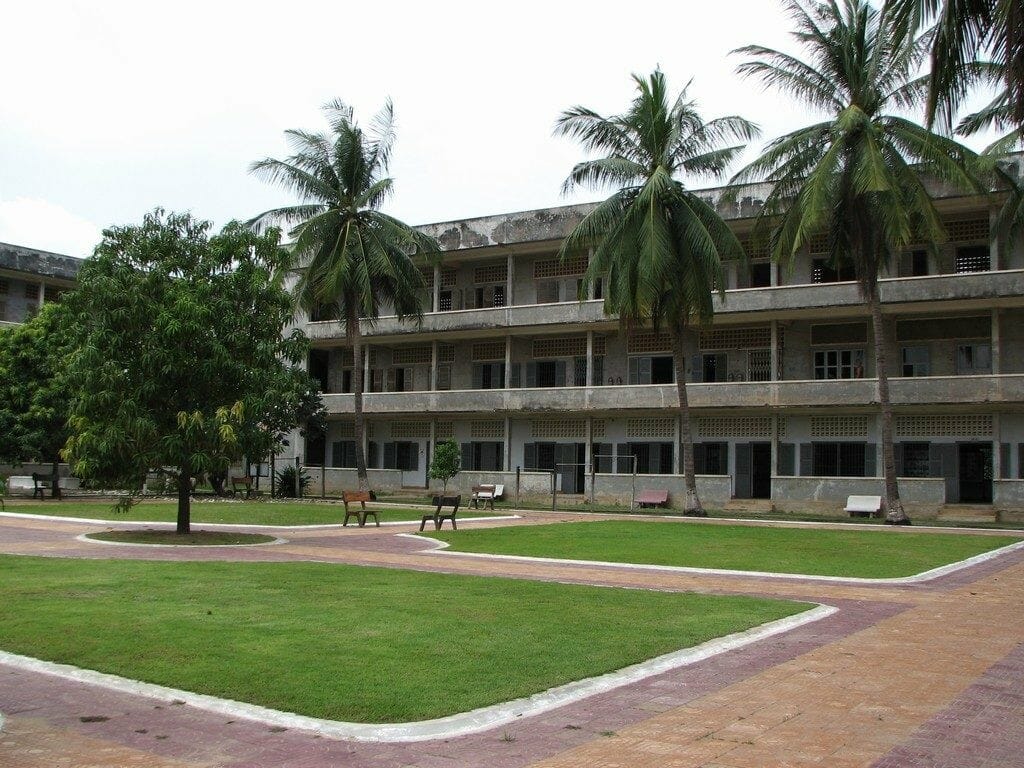 BEST SELLING CAMBODIA INSIGHT TOUR – 6 DAYS