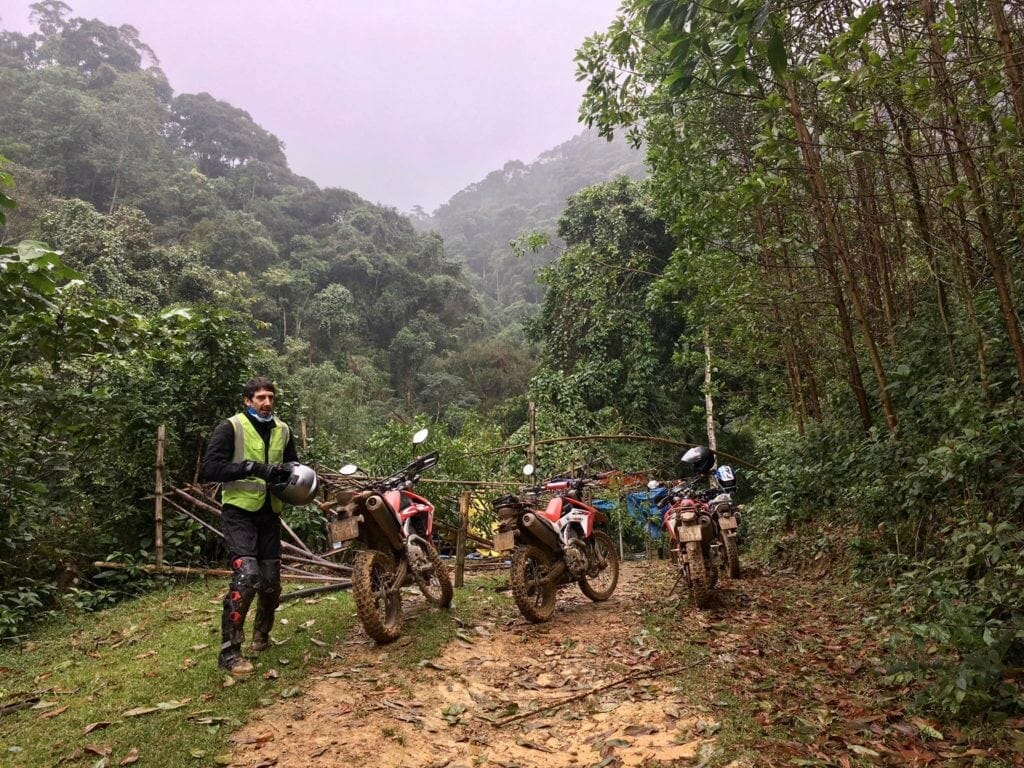 VIETNAM BACKROAD MOTORBIKE TOUR FROM HANOI TO LANG SON