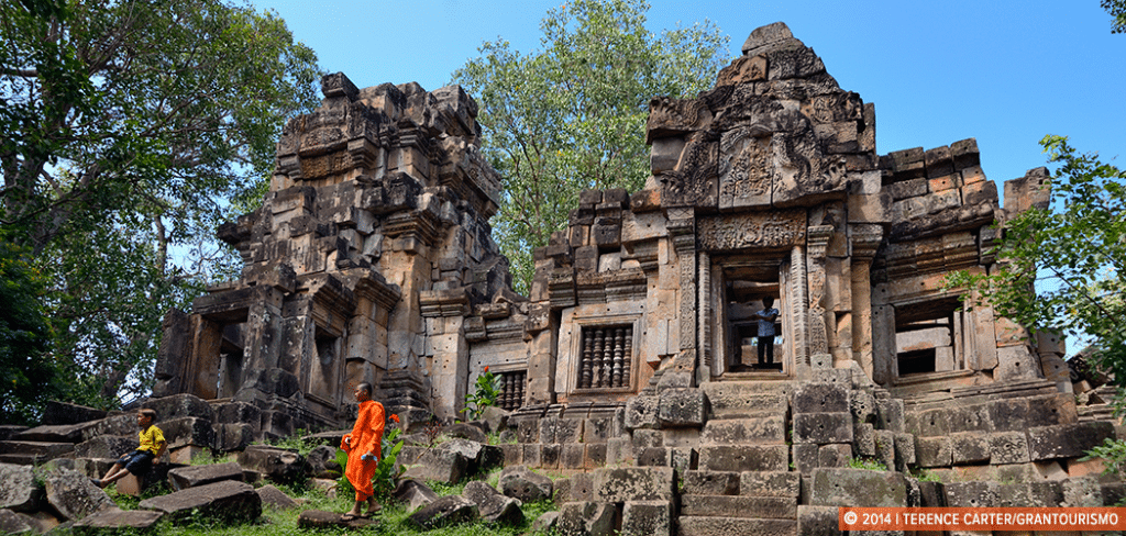 Cambodia Adventure Tour over Kampot, Sihanoukville, Battambang, Siemreap