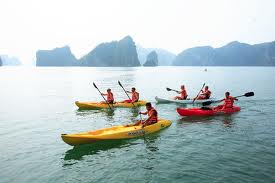Bai Tu Long Bay