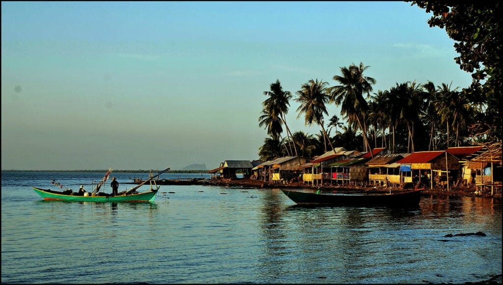 Cambodia Adventure Tour over Kampot, Sihanoukville, Battambang, Siemreap