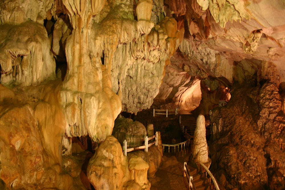 LIFETIME LAOS ADVENTURE FAMILY TOUR - 12 DAYS