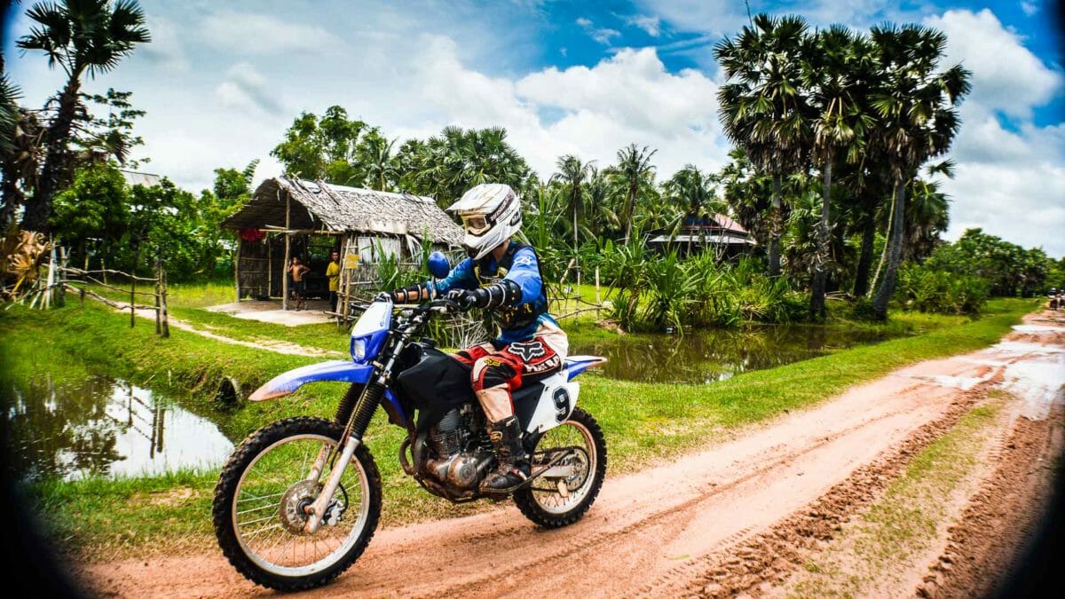 Southern Cambodia Motorbike Tour to Kampong Chhnang