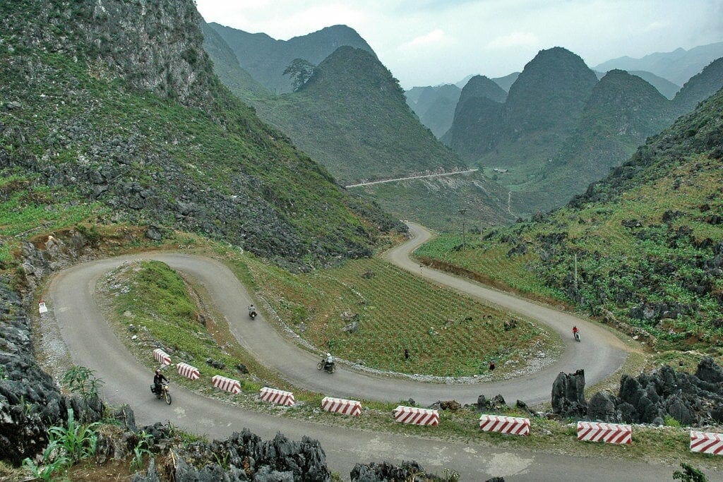 Hanoi Motorcycle Tour to Hagiang, Dong Van, Ban Gioc, Lang Son