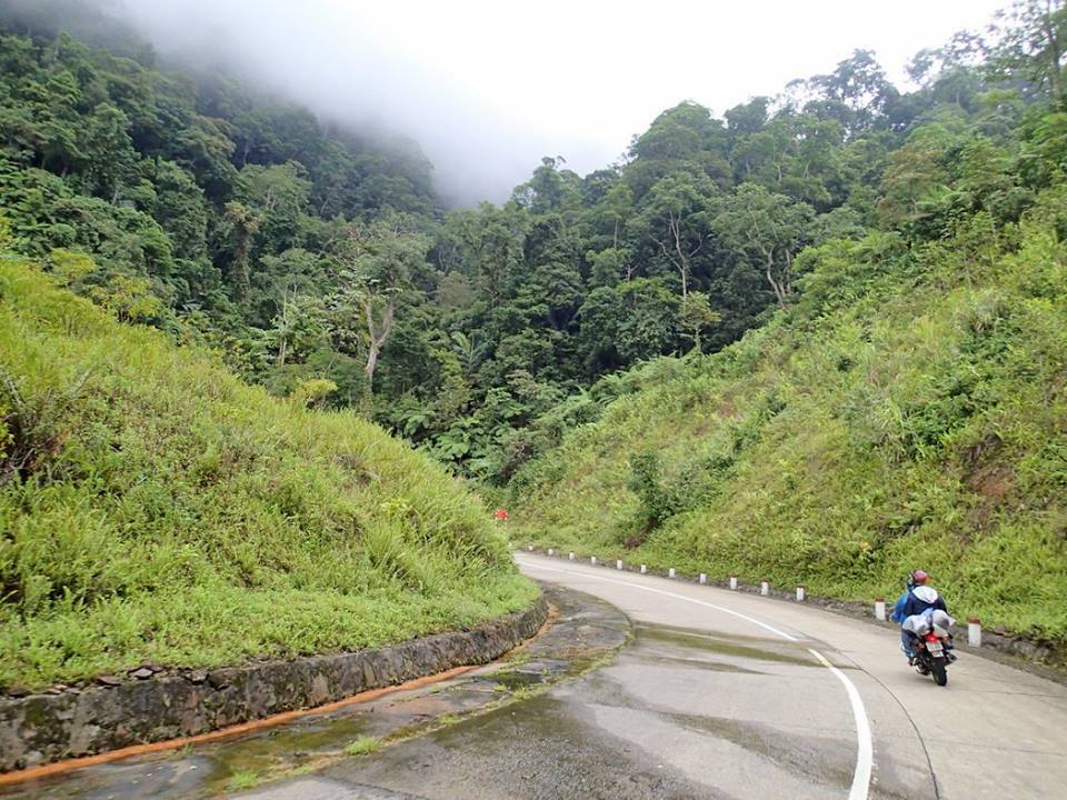 TOP-GEAR VIETNAM MOTORCYCLE TOUR FROM HANOI TO SAIGON ALONG THE COAST - 18 DAYS TOP-GEAR VIETNAM MOTORCYCLE TOUR FROM HANOI TO SAIGON ALONG THE COAST - 18 DAYS