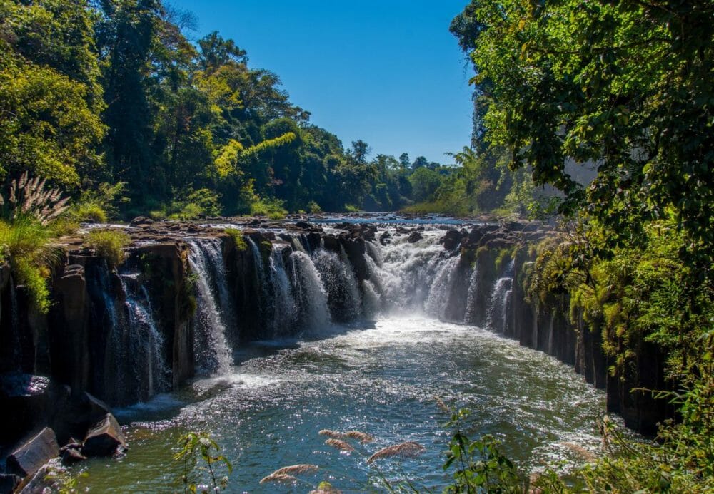 LIFETIME LAOS ADVENTURE FAMILY TOUR - 12 DAYS