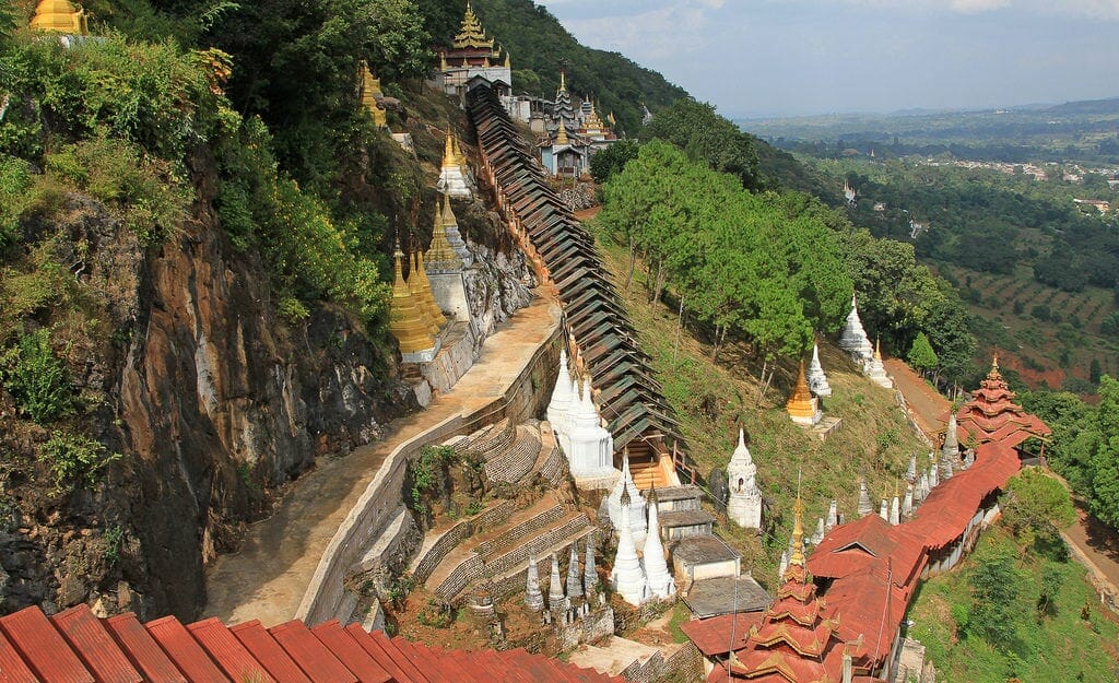 Myanmar Biking and Trekking Tour from Inle Lake to Kalaw, Pindaya