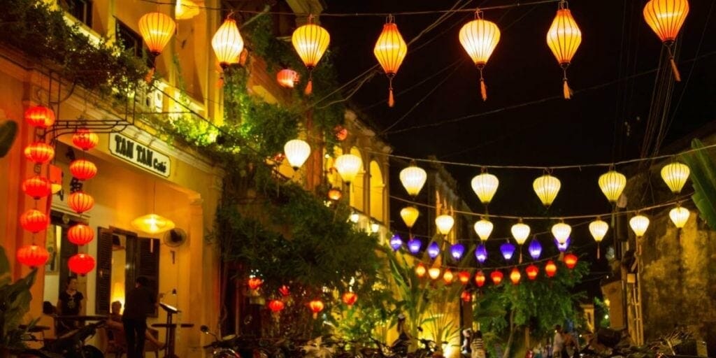 Indochina Tour from Saigon, Mekong Delta to Luang Prabang, Siemreap