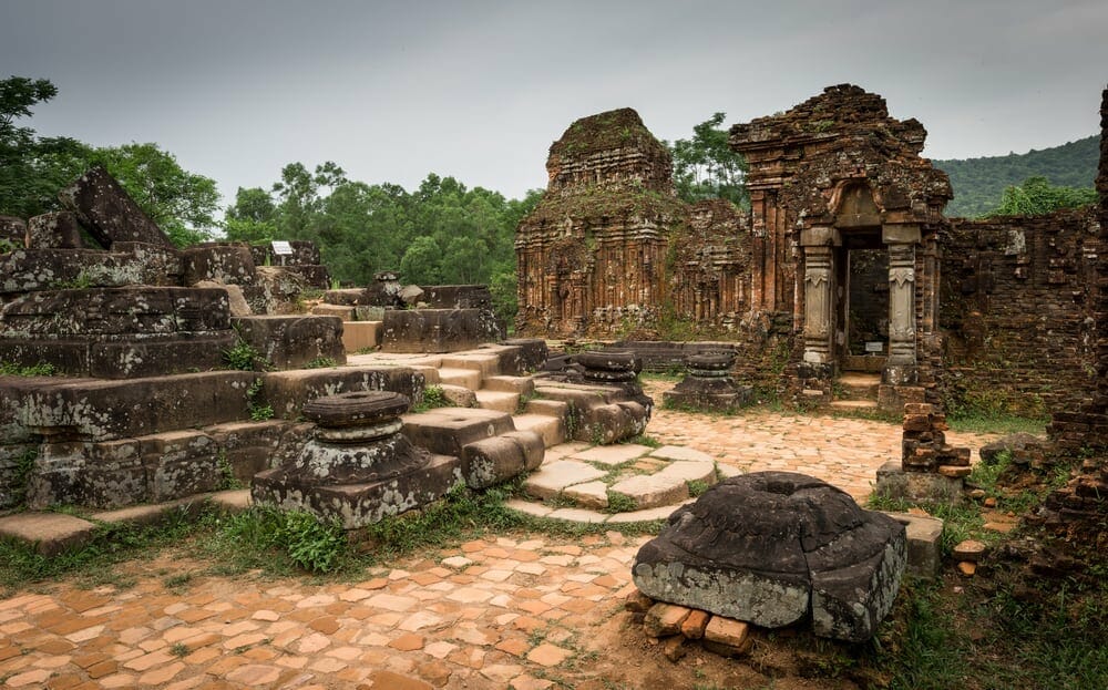 Highlights of Vietnam Central Honeymoon Tour to Hoi An, Hue, Da Nang
