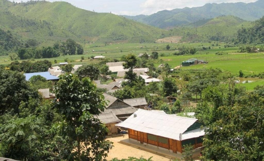 Vietnam Northeast Adventure Tour to Lang Son, Cao Bang, Bac Kan