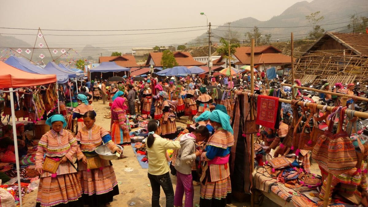 GRAND WANDERING VIETNAM TOUR - 27 DAYS