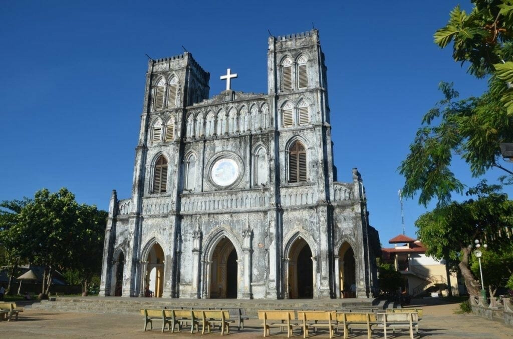 IMAGE OF VIETNAM TOUR - 11 DAYS IMAGE OF VIETNAM TOUR - 11 DAYS
