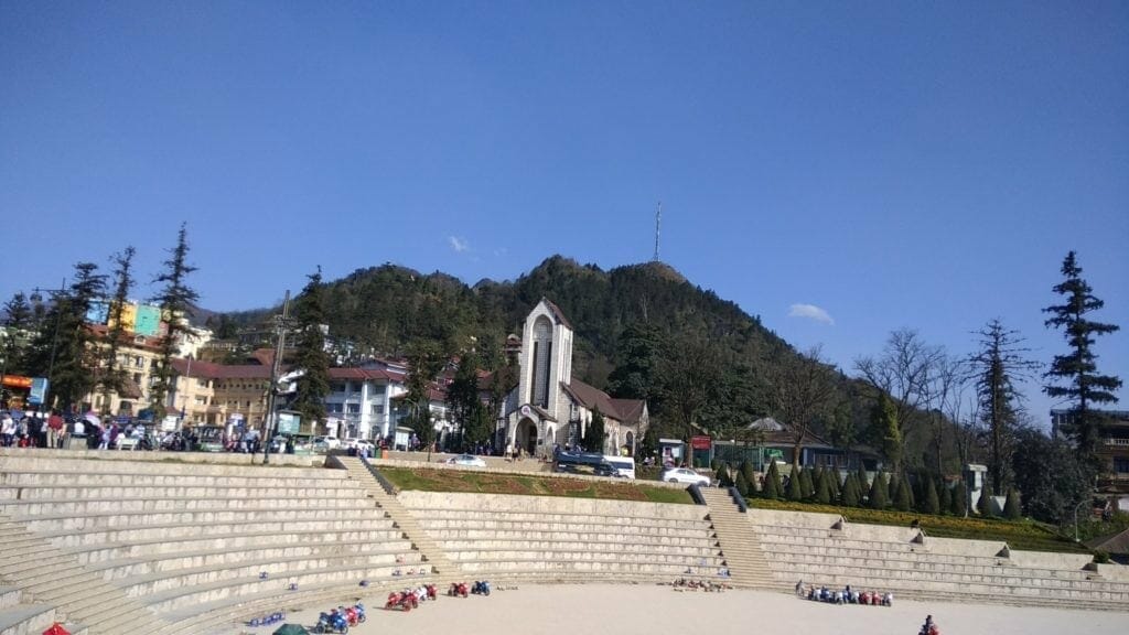 Vietnam Northern Honeymoon Tour to Hanoi, Sapa, Halong Bay