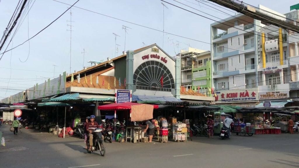 Saigon Cross-Border Motorcycle Tour to Phnom Penh via Can Tho, Chau Doc