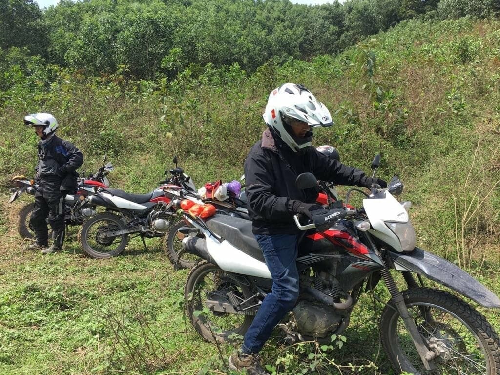 Northern Vietnam Motorbike Tour to Mai Chau, Son La, Ba Be, Thac Ba