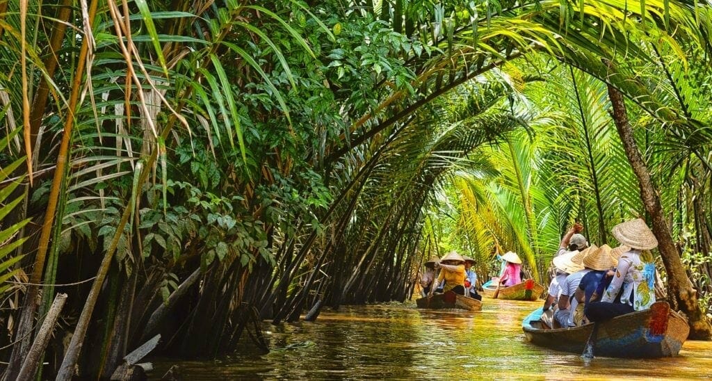 Vietnam Adventure Tour from Saigon to Sapa via Da Lat, Hoi An, Halong