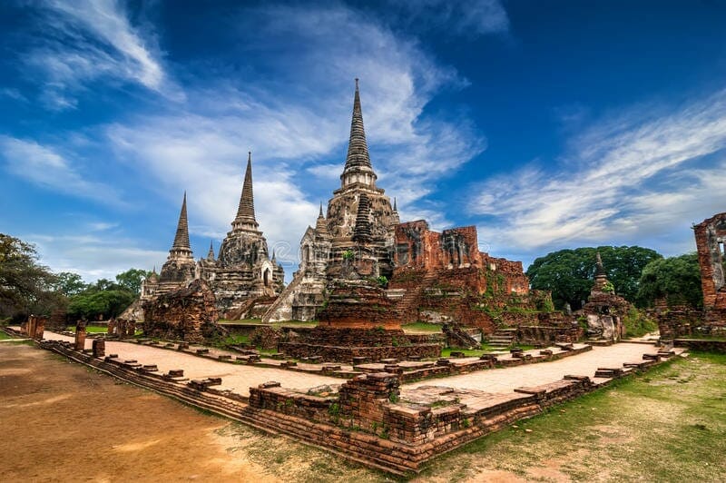 THAILAND ESSENTIAL TOUR THAILAND ESSENTIAL TOUR