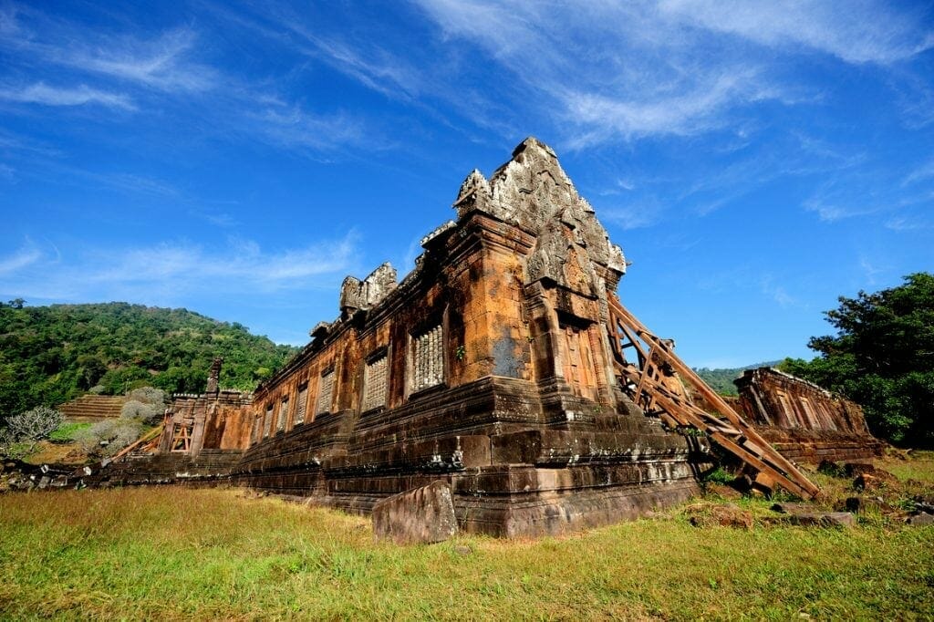 Mekong River Kayaking Tours in Laos from Pakse to Don Deng and Wat Phou
