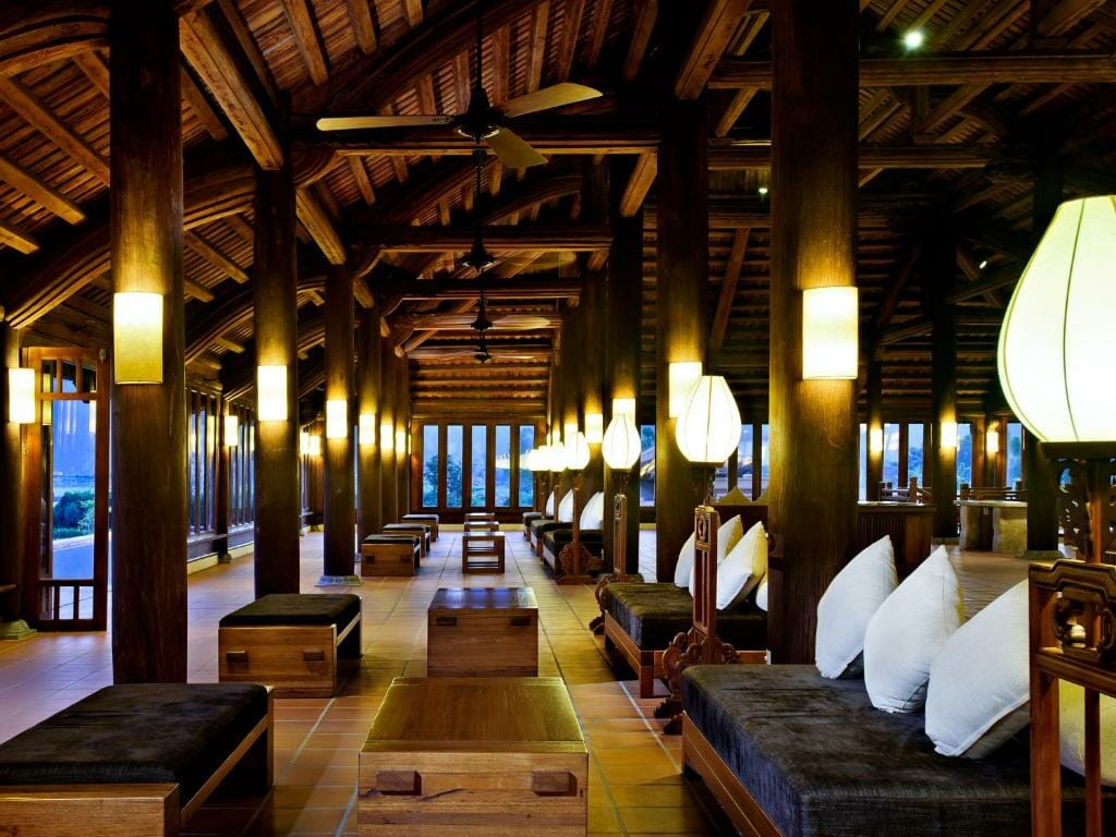 Hanoi – Halong- Yoko Onsen Quang Hanh – Ninh Binh - Da Nang Hanoi – Halong- Yoko Onsen Quang Hanh – Ninh Binh - Da Nang