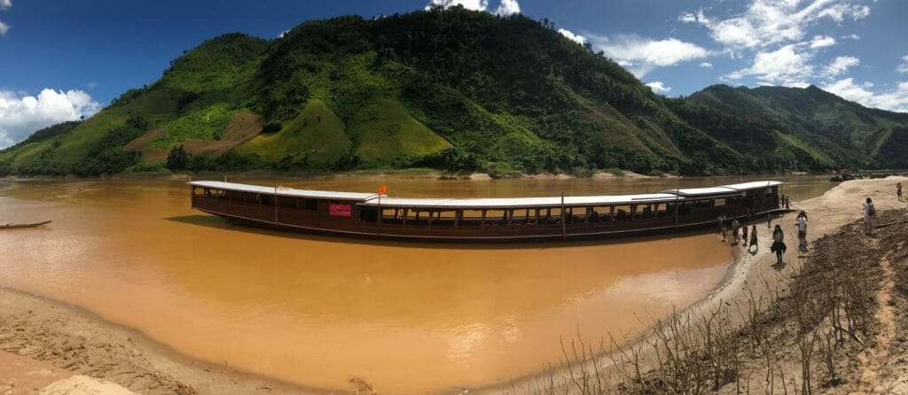 Mekong River Cruise Tour from Chiang Mai to Luang Prabang via Pakbeng & Huayxai
