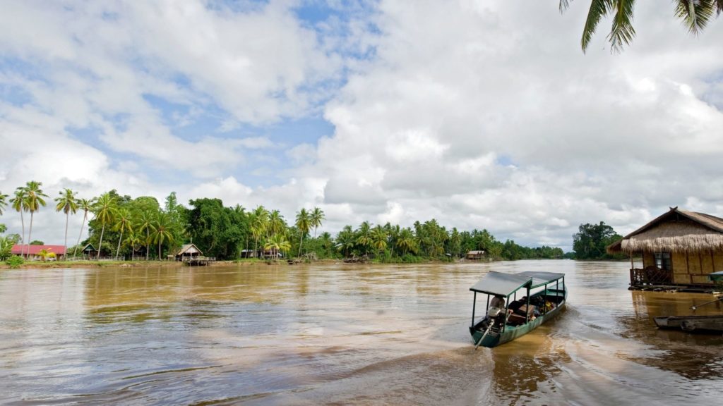 3-Day Upstream Mekong River Cruise Tours from Phnom Penh to Siem Reap